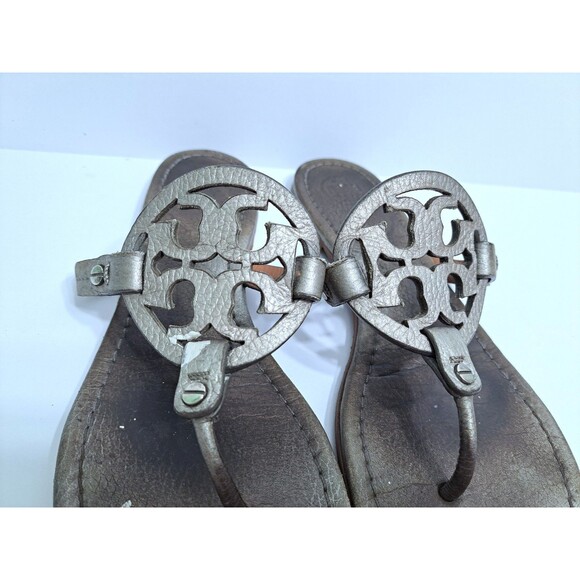 Tory Burch Silver Miller Size 9 Pewter Metallic Distressed Sandals Flip Flops - Picture 4 of 8